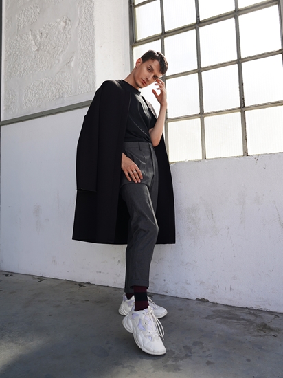 Picture of Stripes Canalé Blue/Burgundy