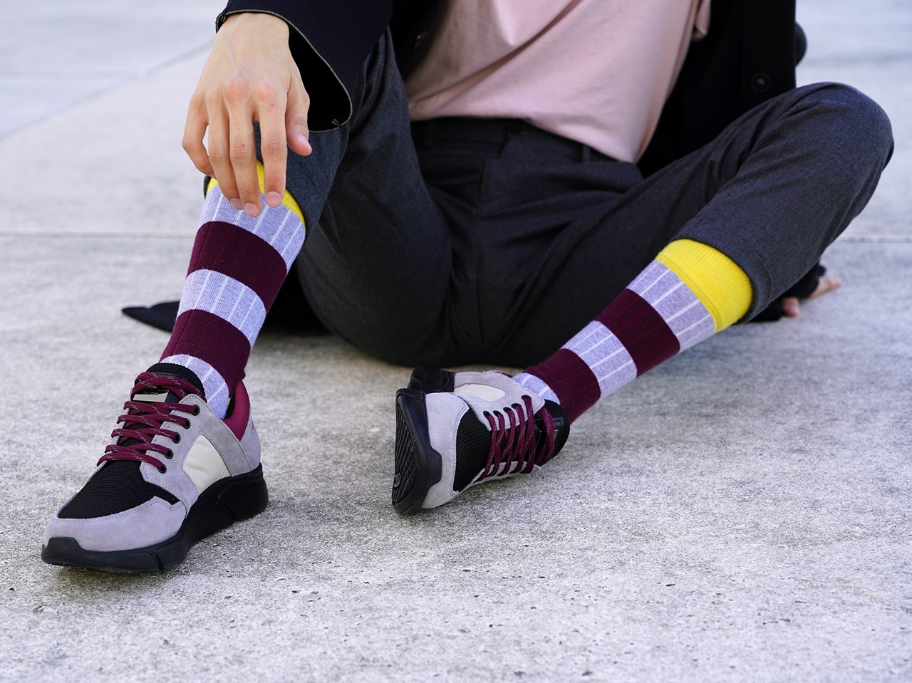 Picture of STRIPES CANALÉ GREY/BURGUNDY