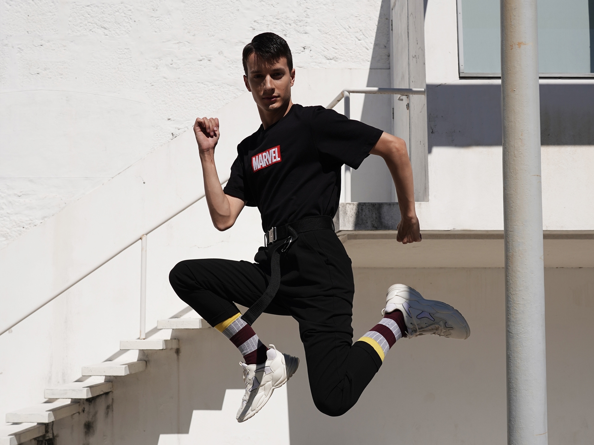 Picture of Stripes Canalé Grey/Burgundy