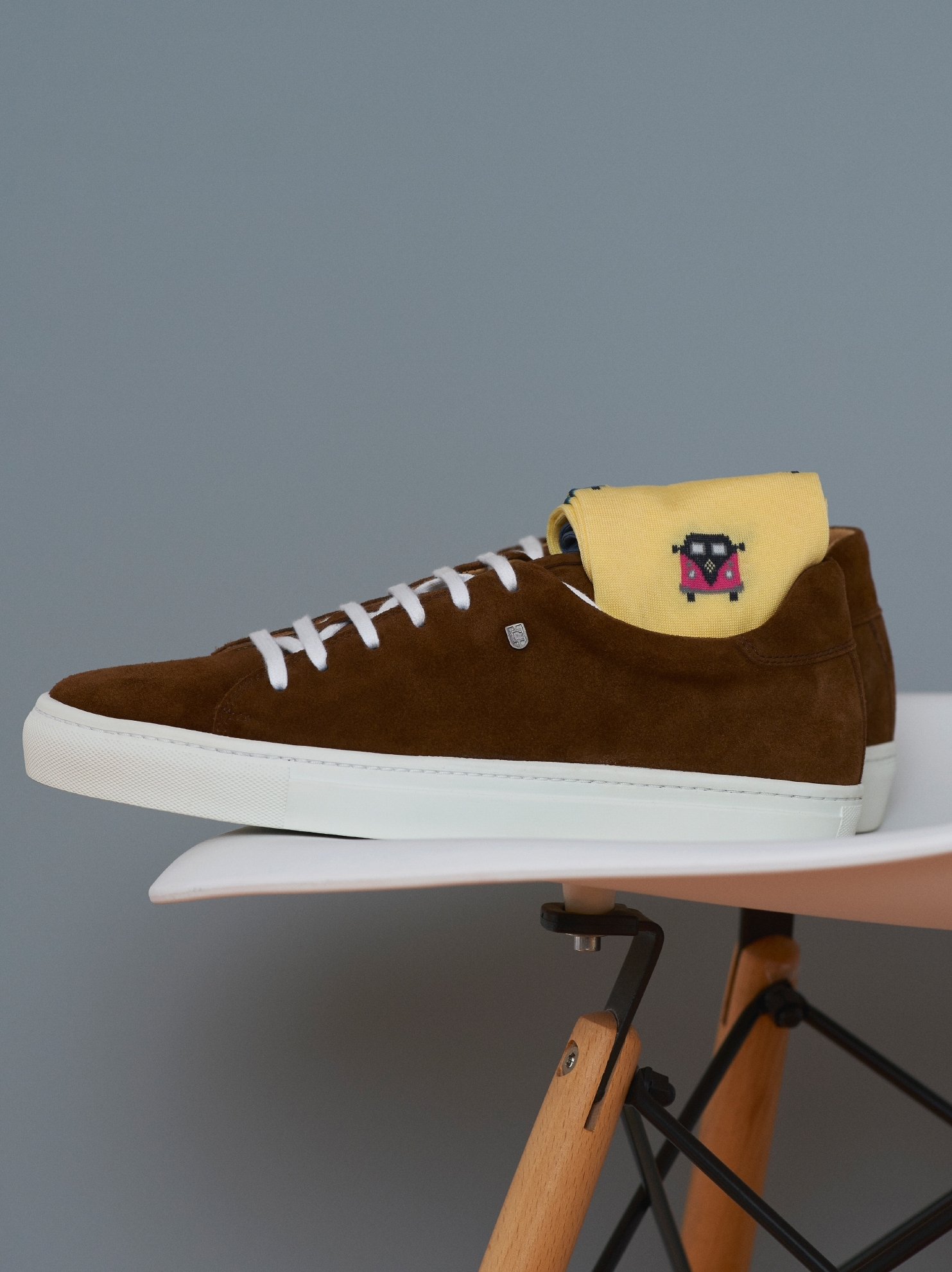 Picture of VAN YELLOW