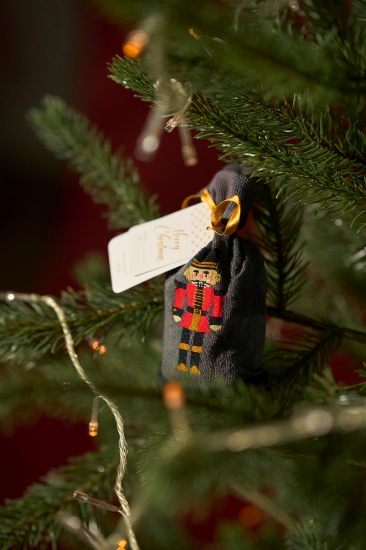 Picture of NUTCRACKER GREY